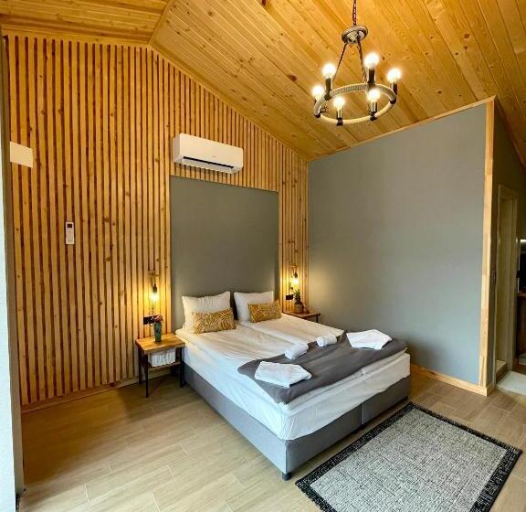 膳宿费 Sea And Mountain