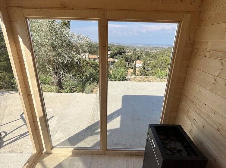 ペンション Suite 28