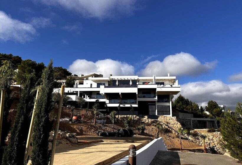 Пансион Suite 28