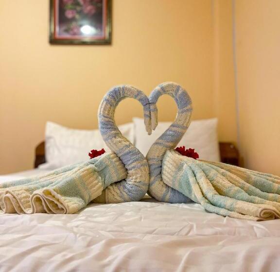 פנסיון Sweet View Guesthouse