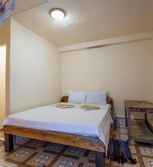 פנסיון Sweet View Guesthouse