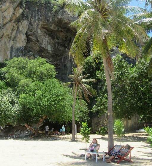 펜션 The Sunrise Beach Cafe And Guesthouse