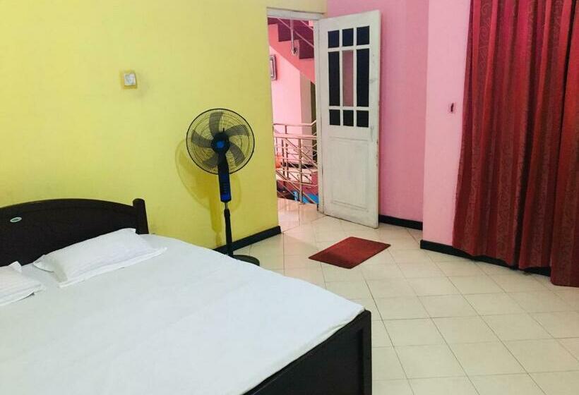 ペンション Tulip