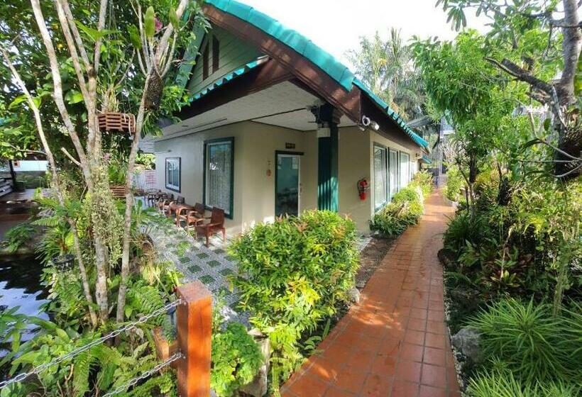 펜션 Villa By Areeya Phubeach Resort