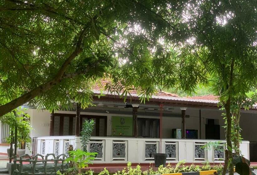 ペンション Wewagedara Green Resort