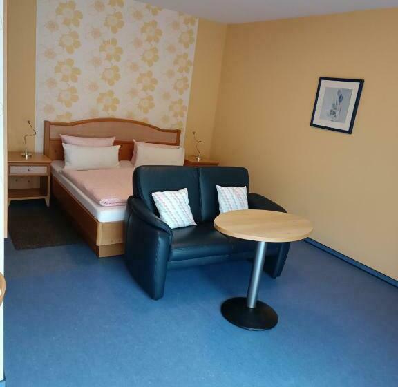 膳宿费 Ederstrand