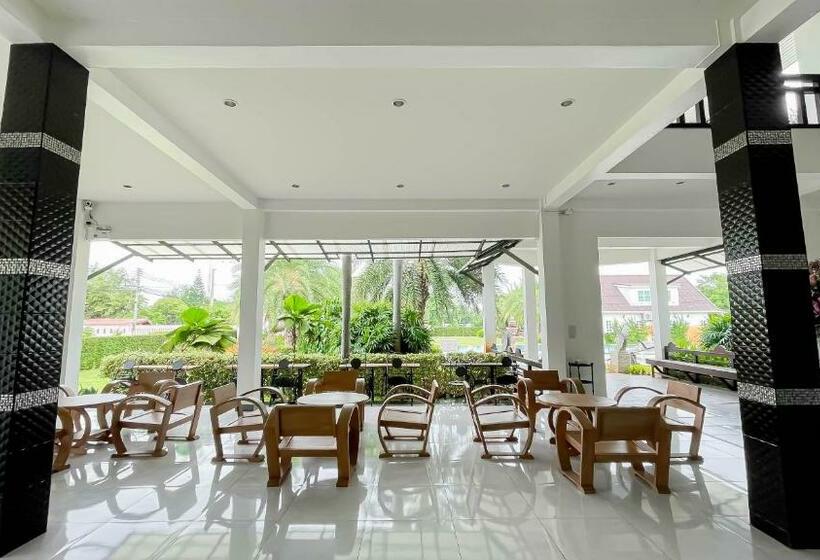 Курорт ทรายทอง รีสอร์ท