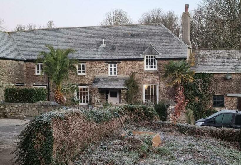 Sheviock Barton Bed & Breakfast