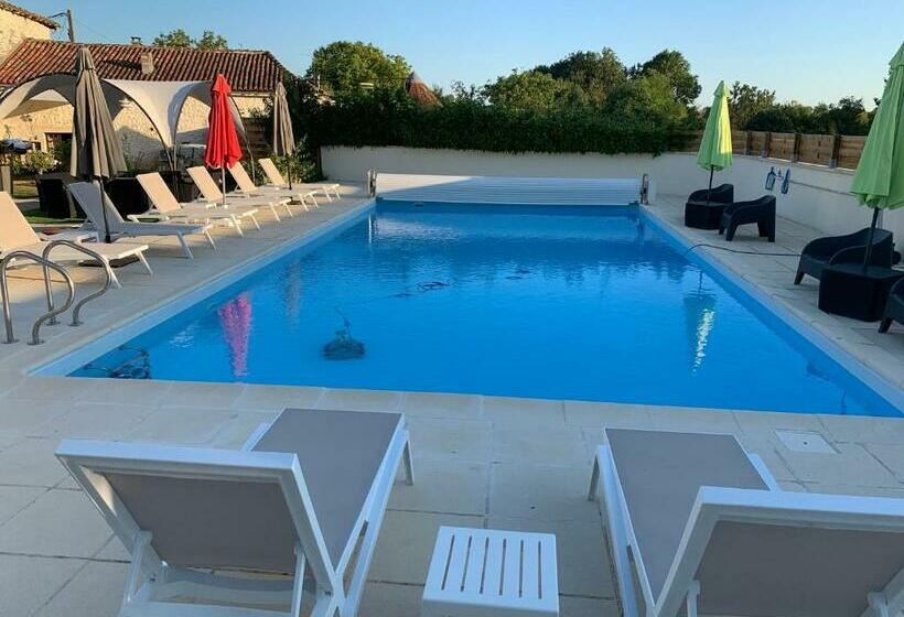 Bed and Breakfast Le Jardin Des Hirondelles