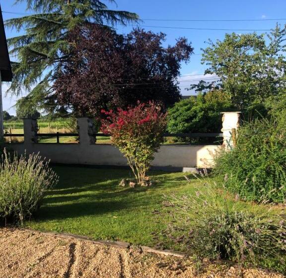 ベッドアンドブレックファースト Un Coin De Paradis