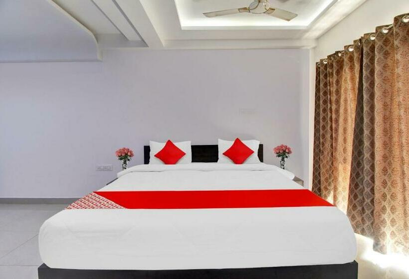 בית מלון כפרי Flagship Kavish Residency