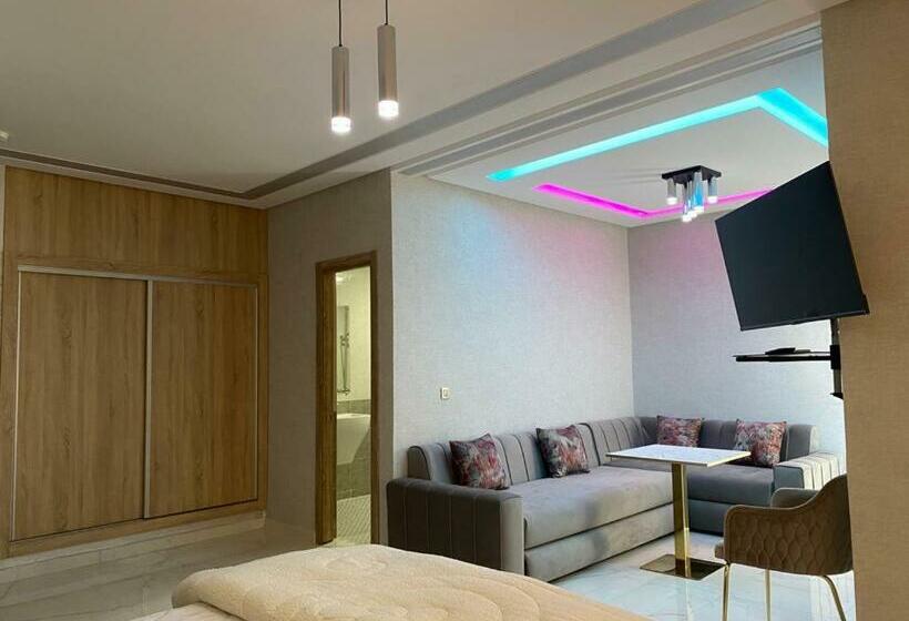 فندق Golden Star