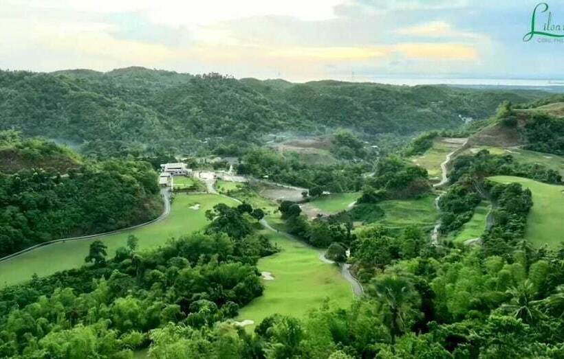 호텔 Cebu One Tectona Resort