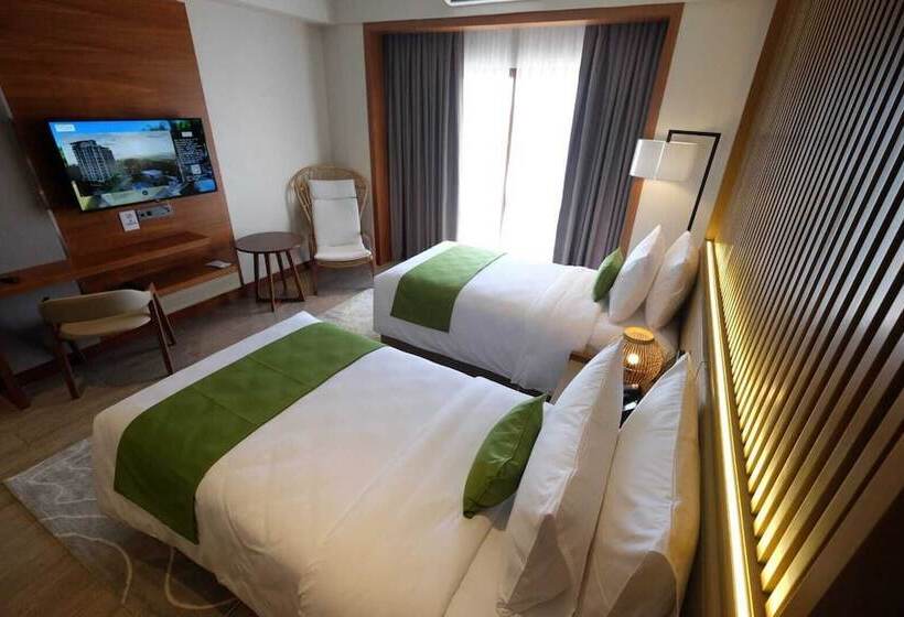 호텔 Cebu One Tectona Resort