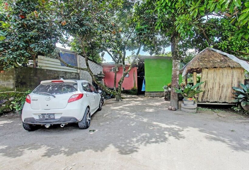 ホテル Spot On 92149 Ashooy Homestay