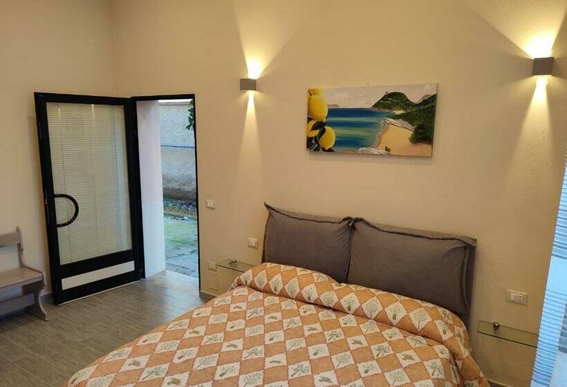 פנסיון Camera Nta Cantunera