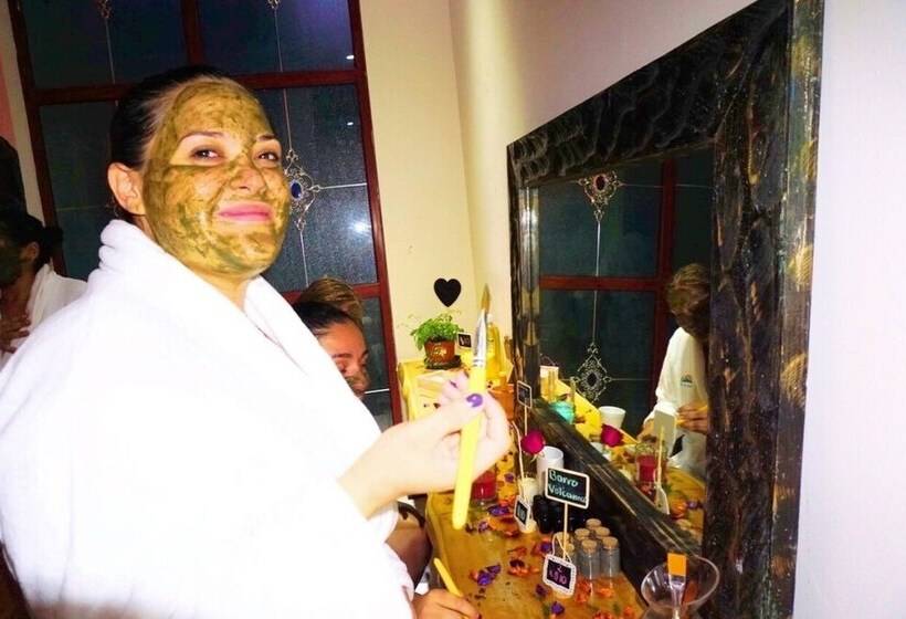 פנסיון Casa Spa Room With Tub, Spa Services With Turkish Bath, Exfoliations