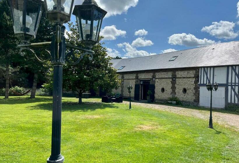 膳宿费 Le Grenier D Ouilly Au Cœur Du Pays D Auge   Gîte Avec Piscine à 20 Min Des Plages