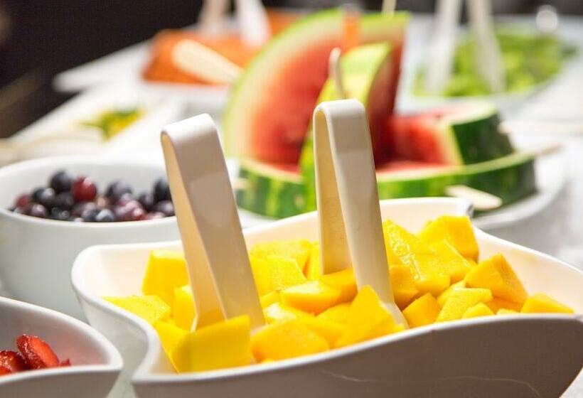 بنسيون Room In Guest Room  Room With Jacuzzi, Vacation Spa House With Turkish Bath