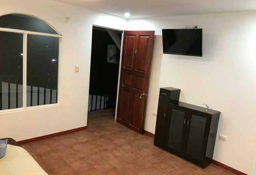 بنسيون Villa Meraki Qg