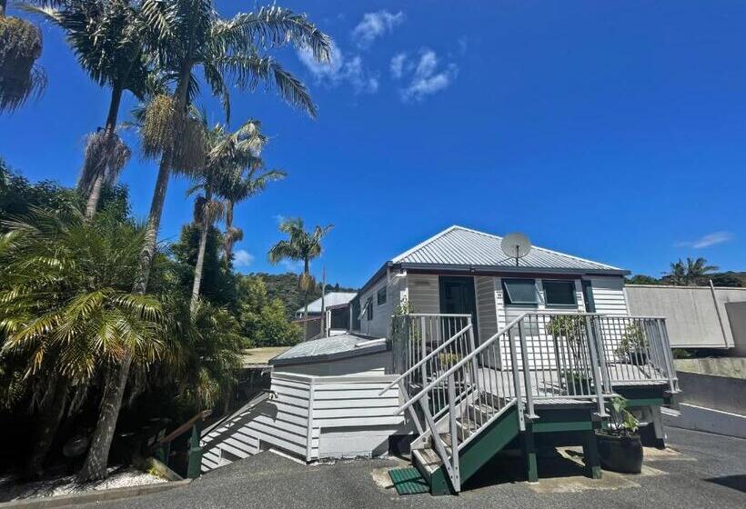 旅馆 Peppertree Lodge & Backpackers