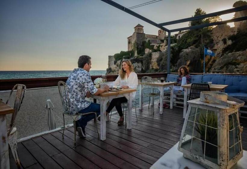 Общежитие Tamarit Beach Resort