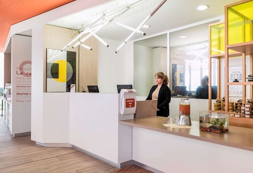 Aparthotel Adagio Access Paris Massy Gare