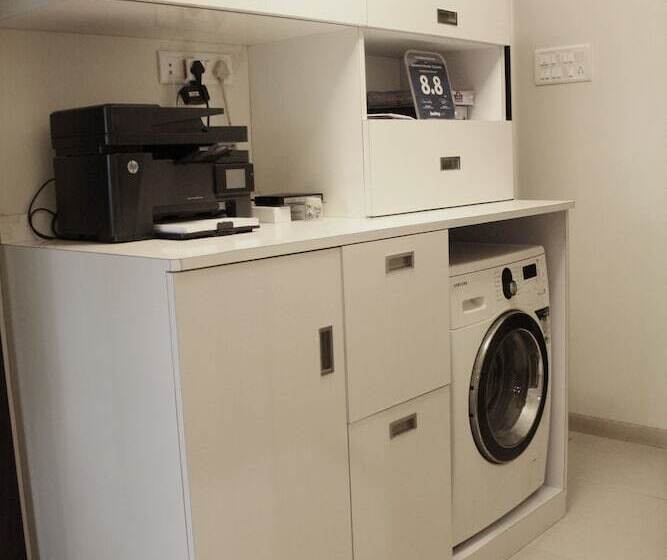 Apartment In Mumbaicity Centre