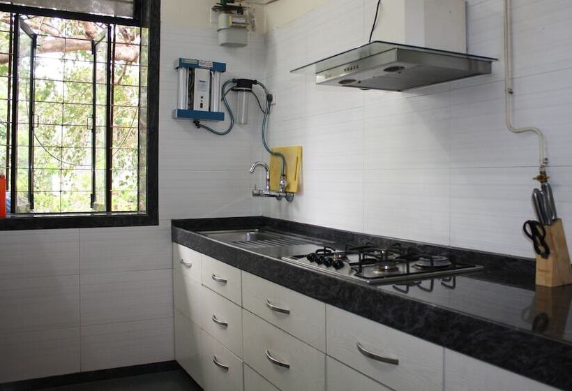 Apartment In Mumbaicity Centre