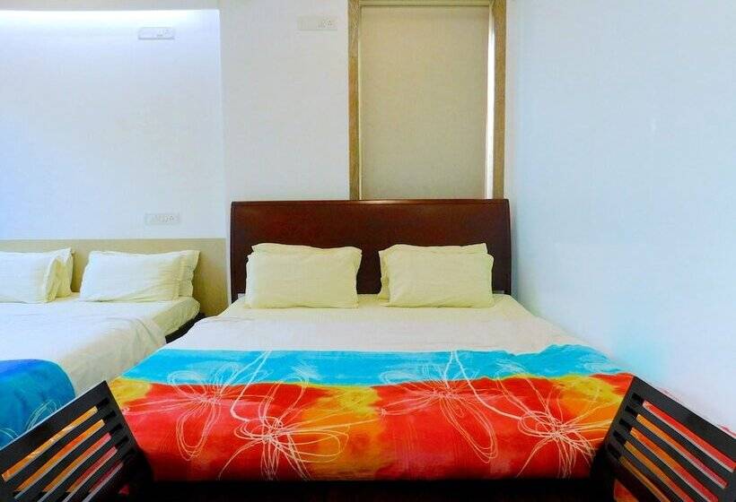 Apartment In Mumbaicity Centre