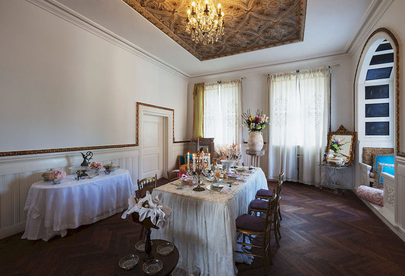 مبيت وإفطار Bed&Breakfast Frederiksberg Mansion