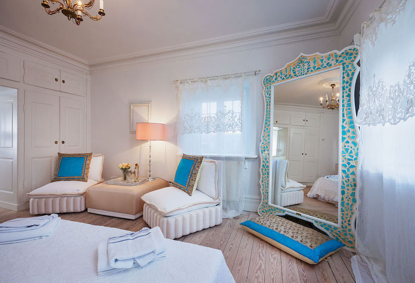 مبيت وإفطار Bed&Breakfast Frederiksberg Mansion