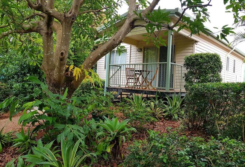 민박 Camelot Boutique Accommodation