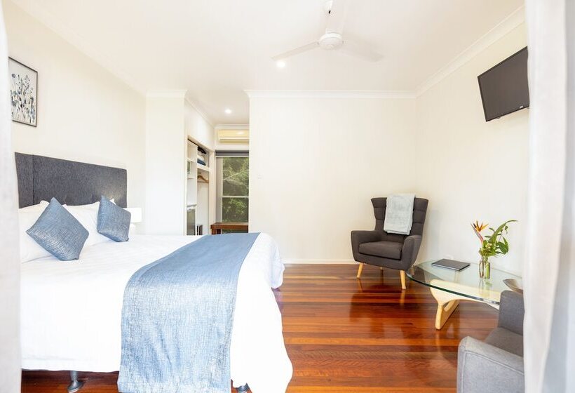 민박 Camelot Boutique Accommodation