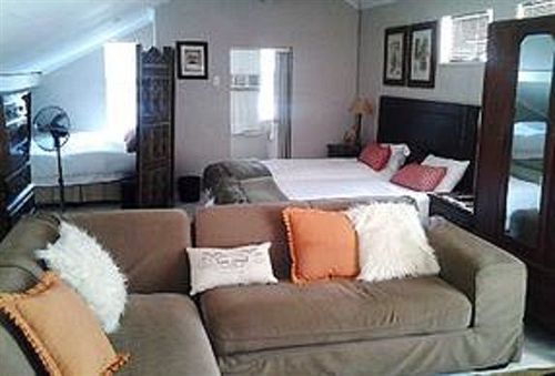 민박 Coral Tree House - Guest House