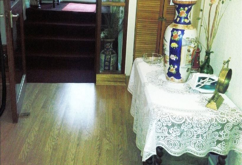 مبيت وإفطار Counan Guest House