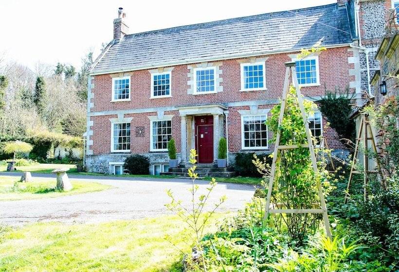 مبيت وإفطار Rollestone Manor
