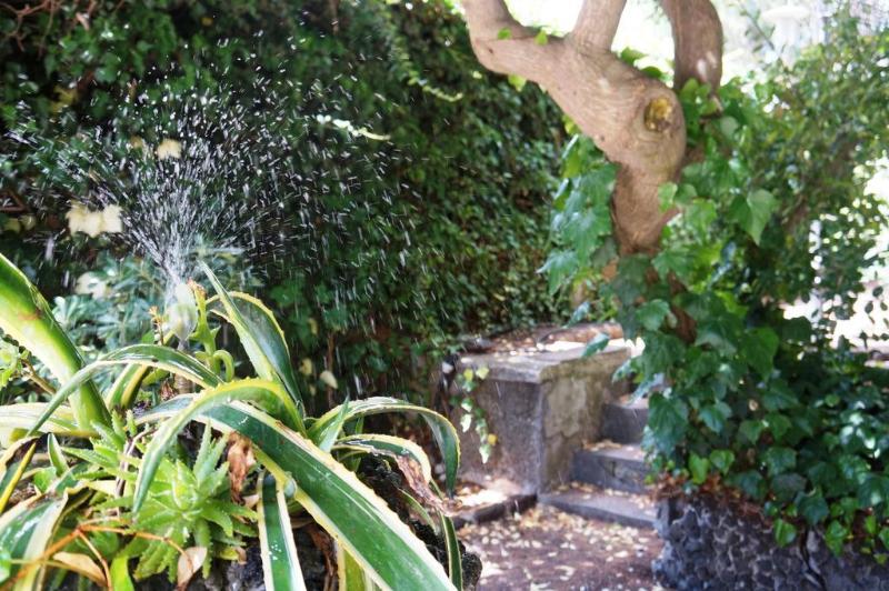 ベッドアンドブレックファースト Rosso Vulcano