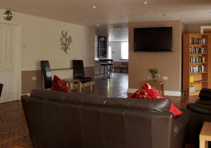 ベッドアンドブレックファースト The Liver View