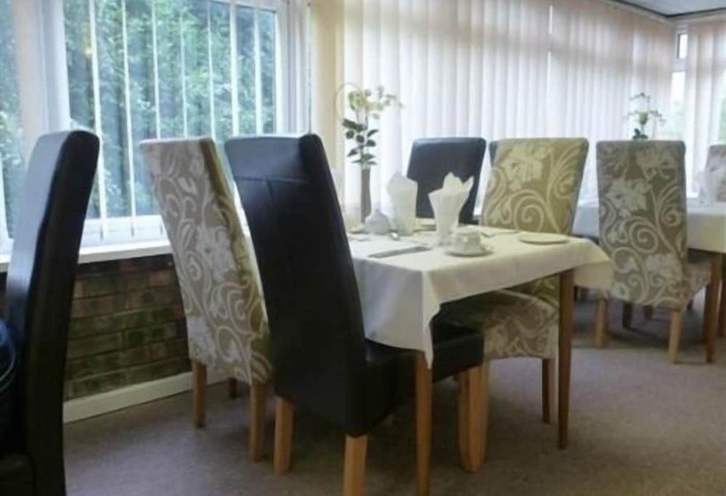 ベッドアンドブレックファースト The Liver View