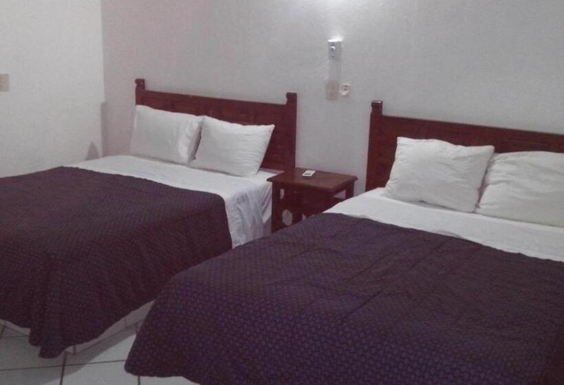 Costa Alegre Hotel & Suites