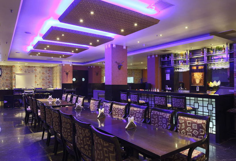 Fabhotel Janakpuri