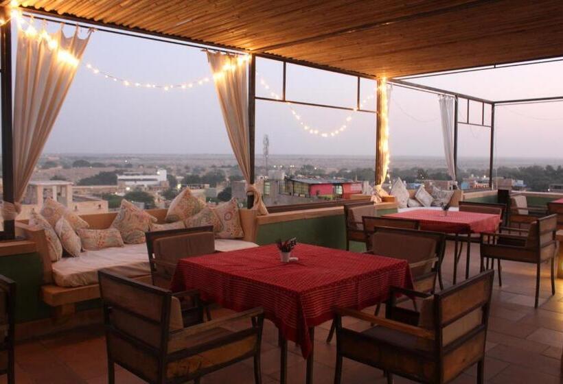 هتل 1st Gate Homefusion