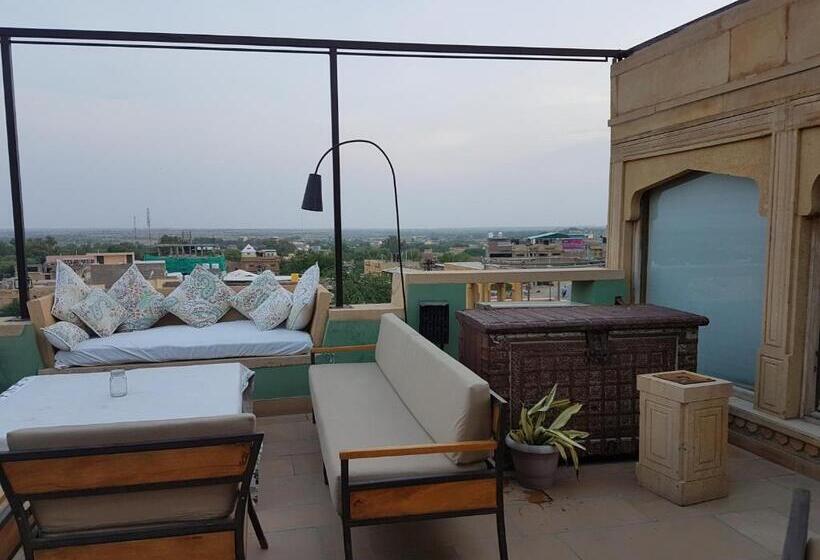 هتل 1st Gate Homefusion