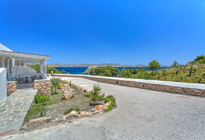 בית מלון כפרי 9 Muses Exclusive Apartments