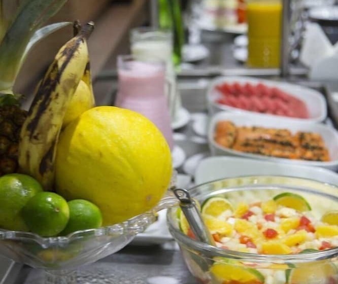 Отель Araras Praia