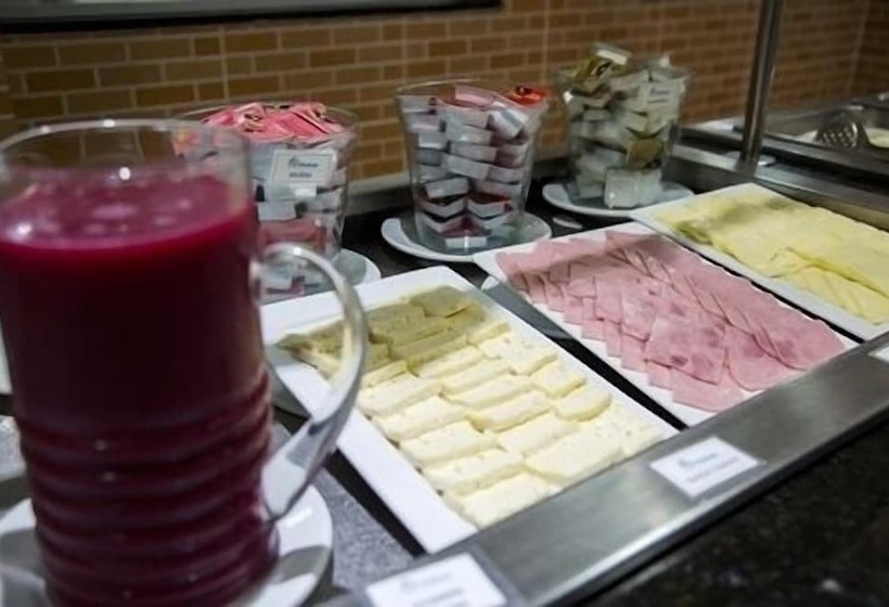 Отель Araras Praia