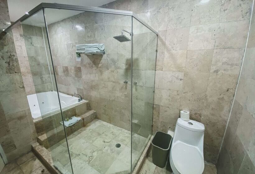 فندق Best Western Plus Tuxtepec