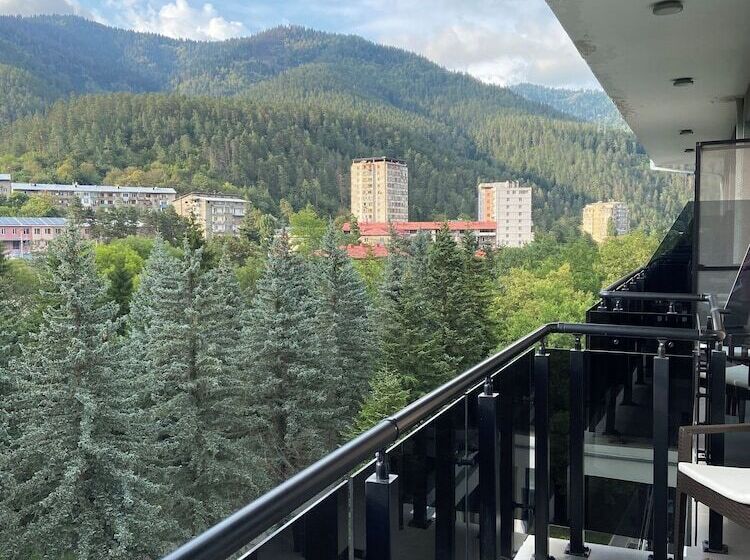 هتل Borjomi Likani Health & Spa Centre