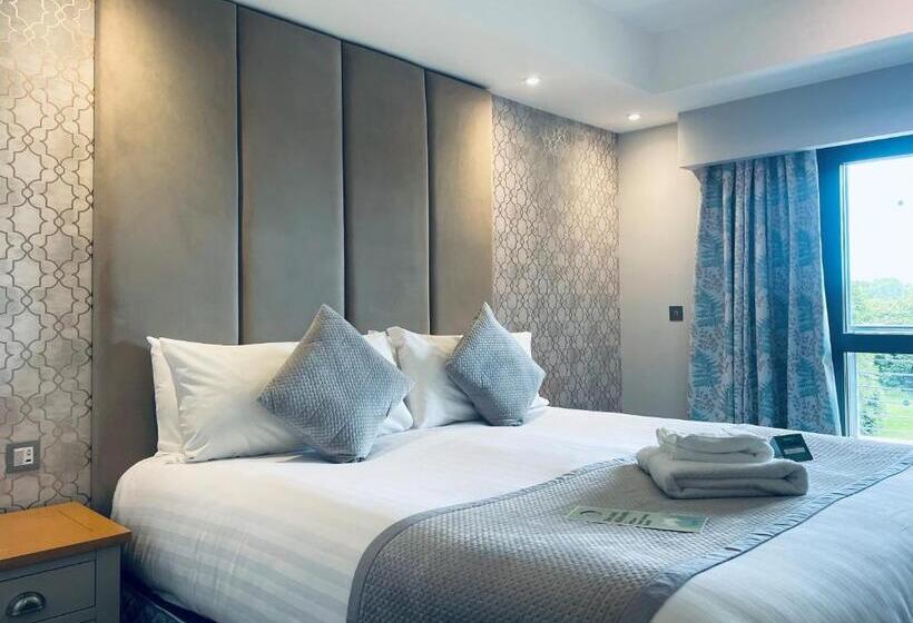 בית מלון כפרי Boston West